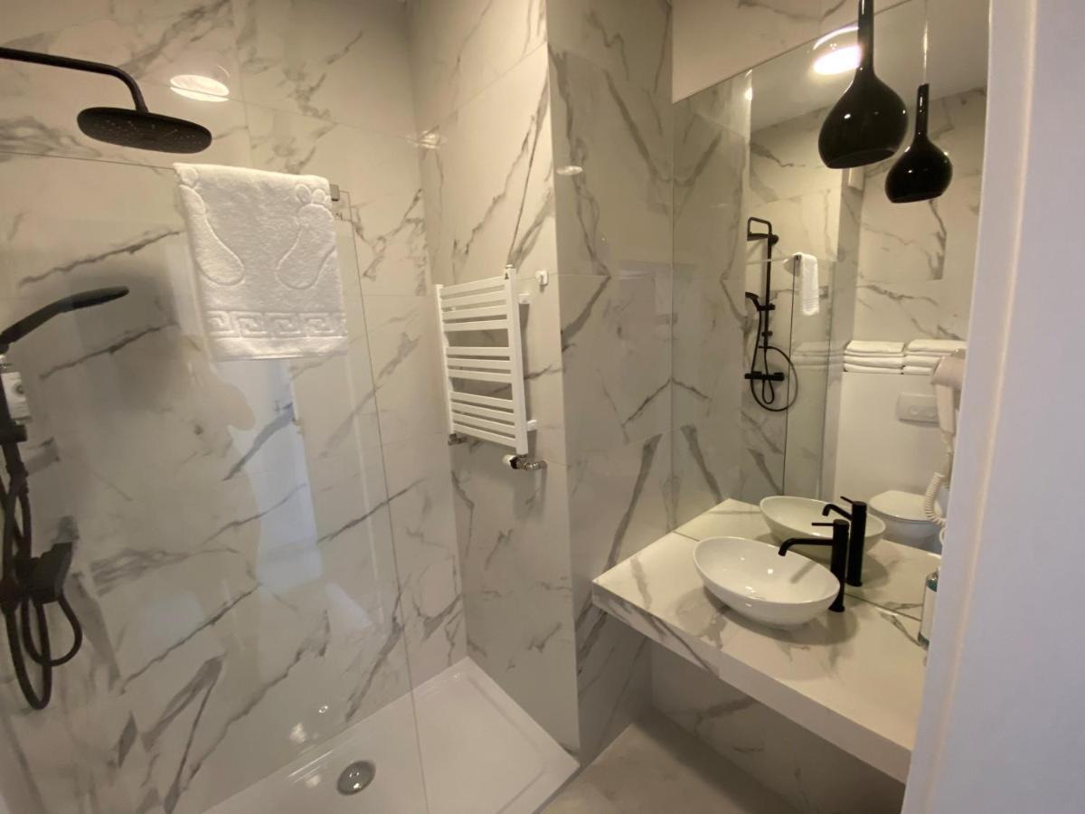 Apartamenty Prymasa Residence Warschau Buitenkant foto